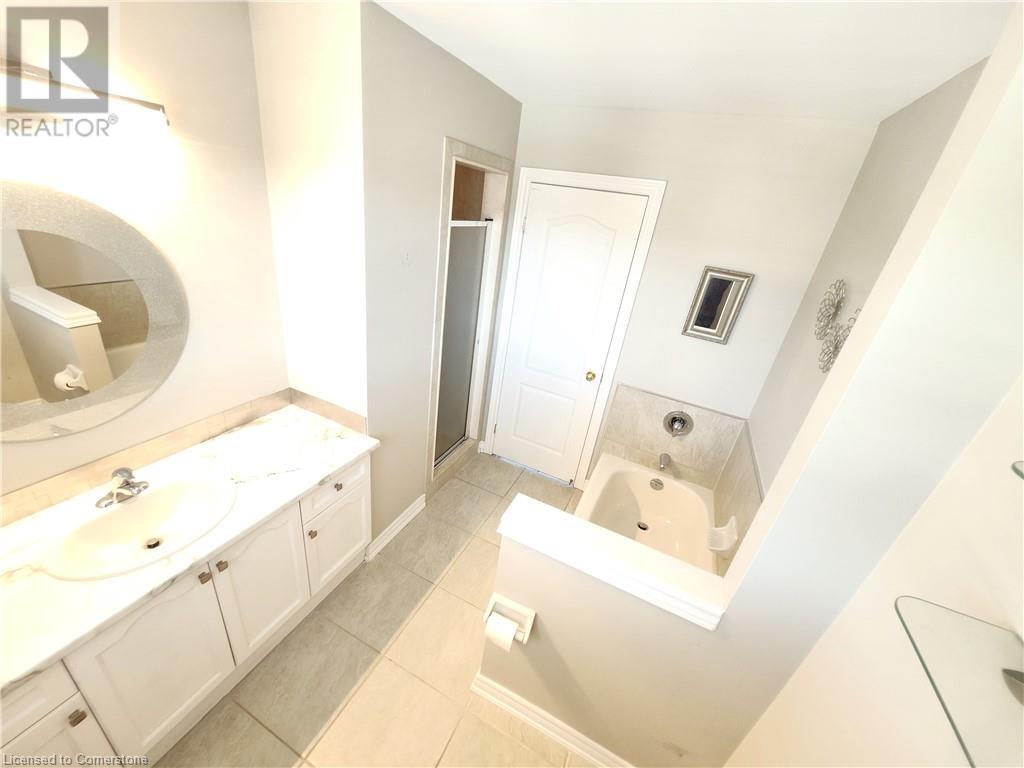 63 BIGGS Avenue, Ancaster, Ontario, L9K1R7 — Photo 12