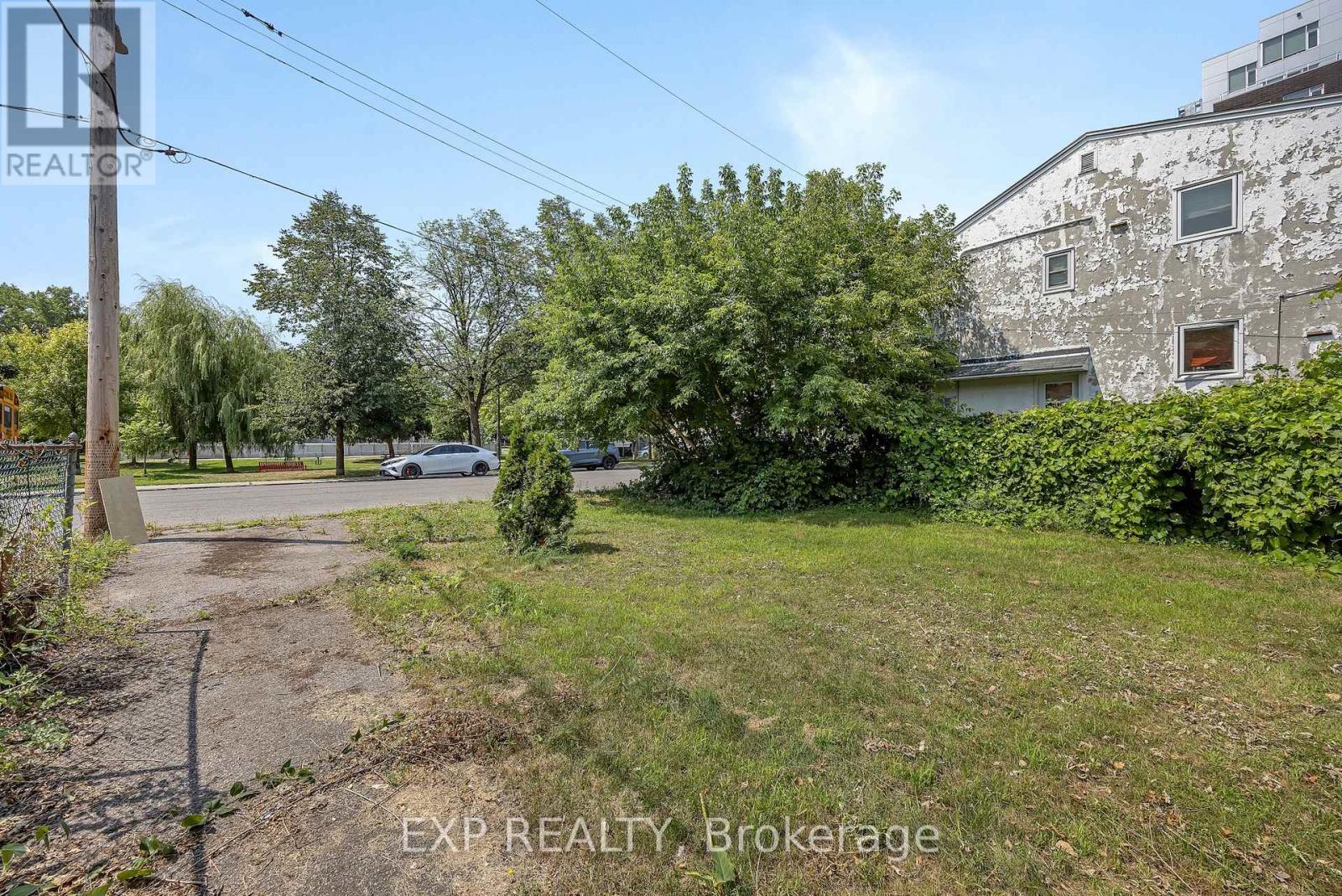 29 MARQUETTE AVENUE, Ottawa, Ontario, K1L5K3 — Photo 5