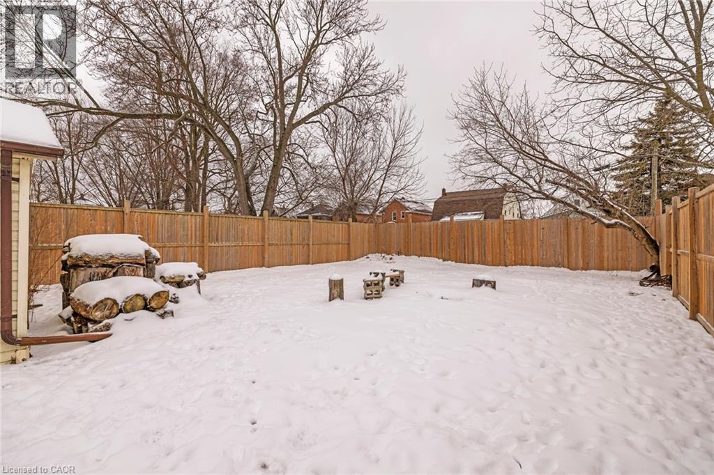 4731 THIRD Avenue, Niagara Falls, Ontario, L2E4L7 — Photo 6