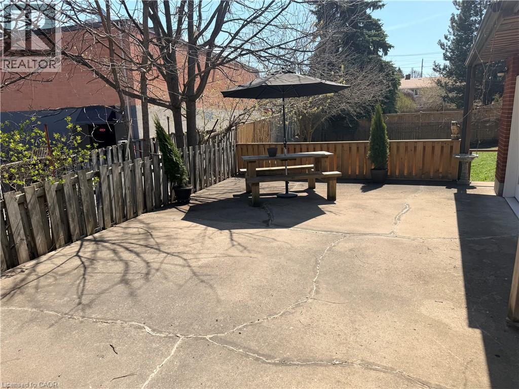 34 BURN Place Unit# 5, Kitchener, Ontario, N2M1Y9 — Photo 34