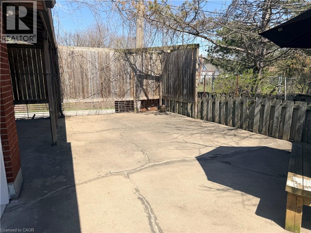 34 BURN Place Unit# 5, Kitchener, Ontario, N2M1Y9 — Photo 35