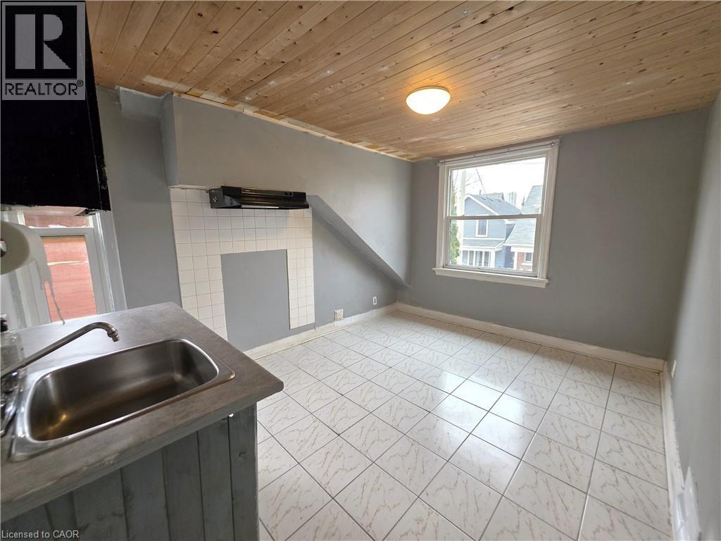 220 EMERALD Street N, Hamilton, Ontario, L8L5K8 — Photo 23