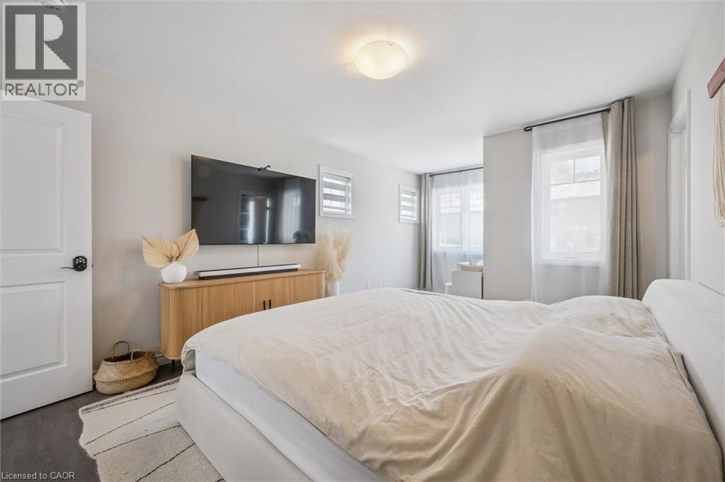 523 HOLLYBROOK Crescent, Kitchener, Ontario, N2R0P1 — Photo 16