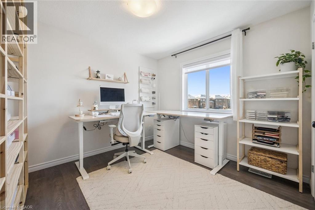 523 HOLLYBROOK Crescent, Kitchener, Ontario, N2R0P1 — Photo 20