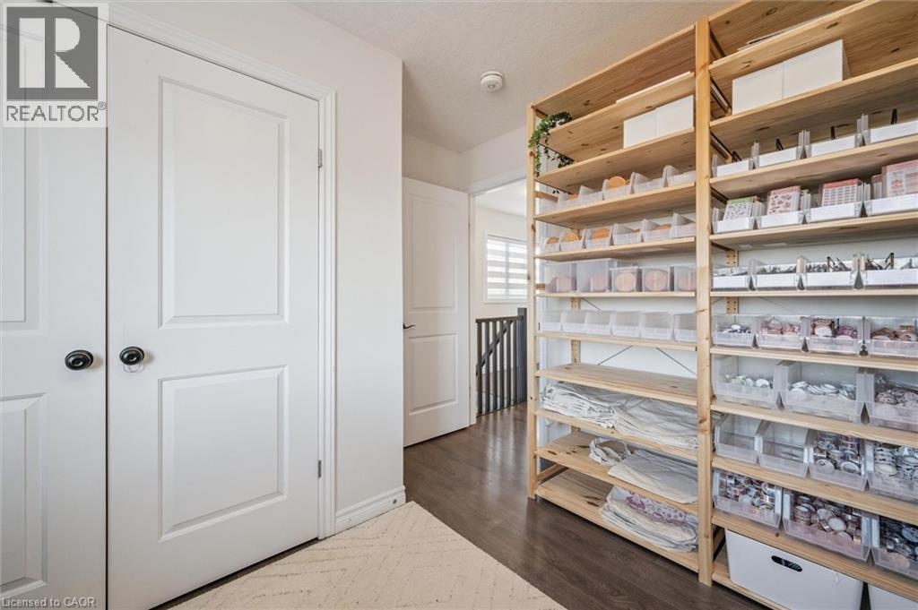 523 HOLLYBROOK Crescent, Kitchener, Ontario, N2R0P1 — Photo 22