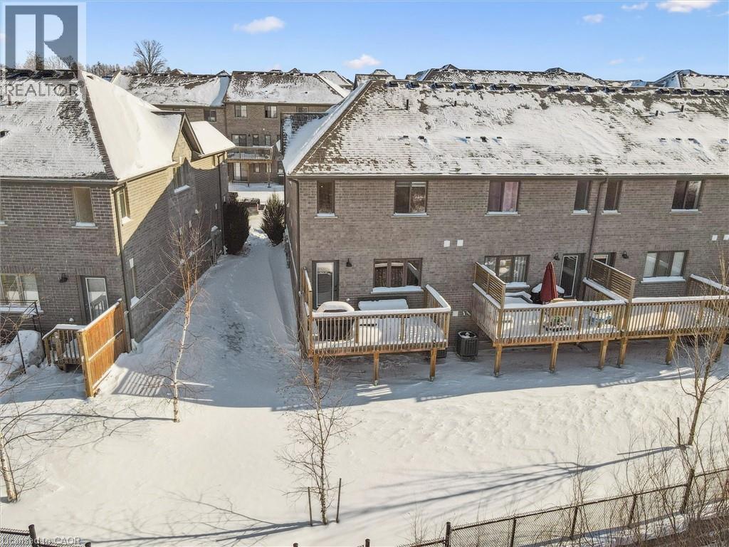 523 HOLLYBROOK Crescent, Kitchener, Ontario, N2R0P1 — Photo 31