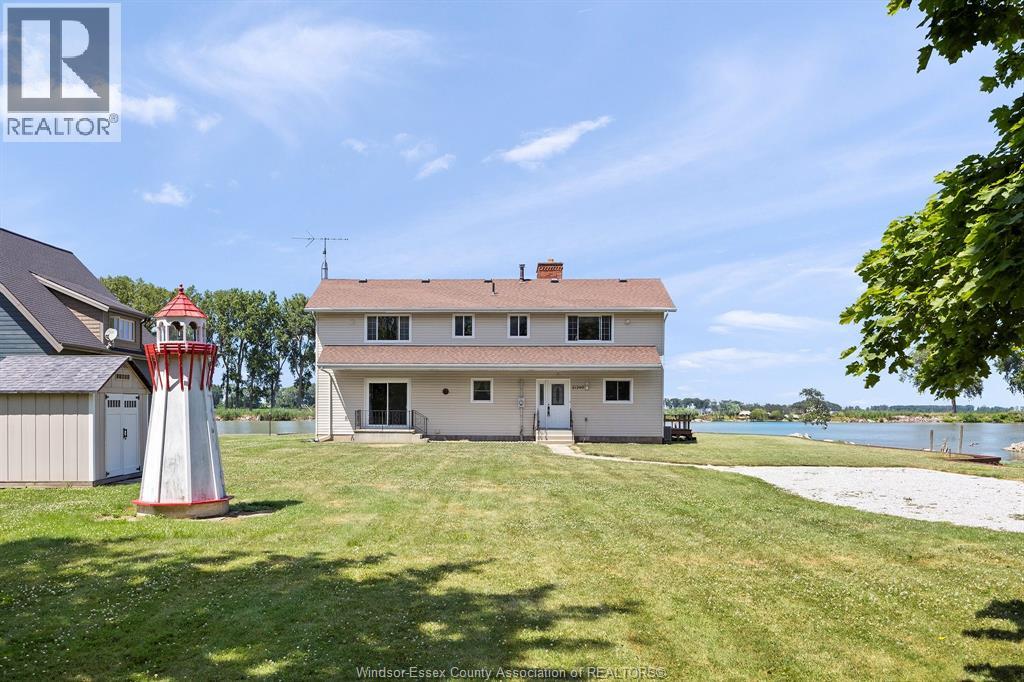 21240 DOCKSIDE ROAD, Tilbury North, Ontario, N0P1L0 — Photo 3