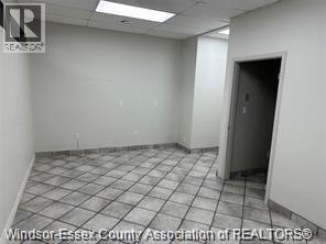 2528-B Dougall AVENUE, Windsor, Ontario, N8X1T6 — Photo 18