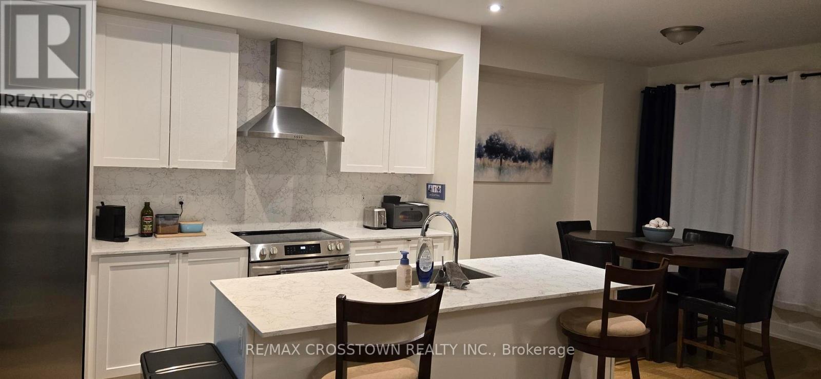 18 MARINERS PIER WAY, Orillia, Ontario, L3V8P4 — Photo 10