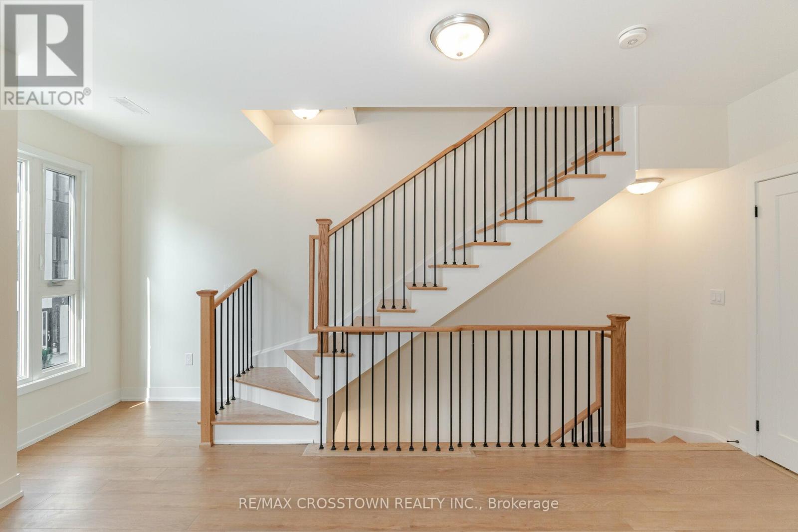 18 MARINERS PIER WAY, Orillia, Ontario, L3V8P4 — Photo 16