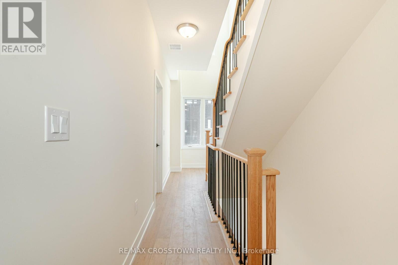 18 MARINERS PIER WAY, Orillia, Ontario, L3V8P4 — Photo 17