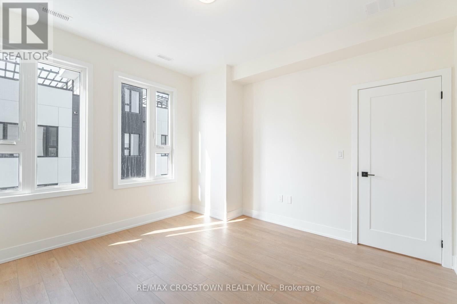 18 MARINERS PIER WAY, Orillia, Ontario, L3V8P4 — Photo 19