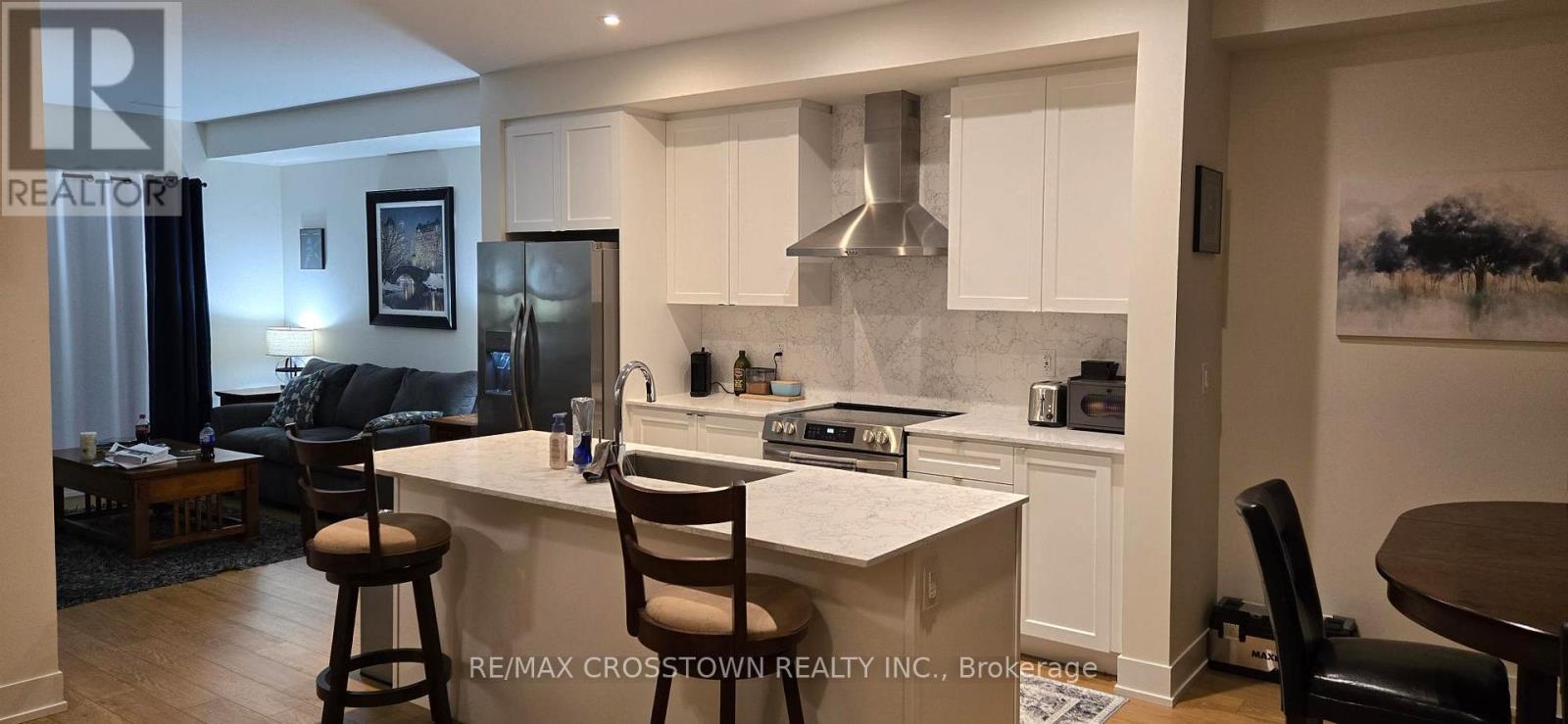 18 MARINERS PIER WAY, Orillia, Ontario, L3V8P4 — Photo 8