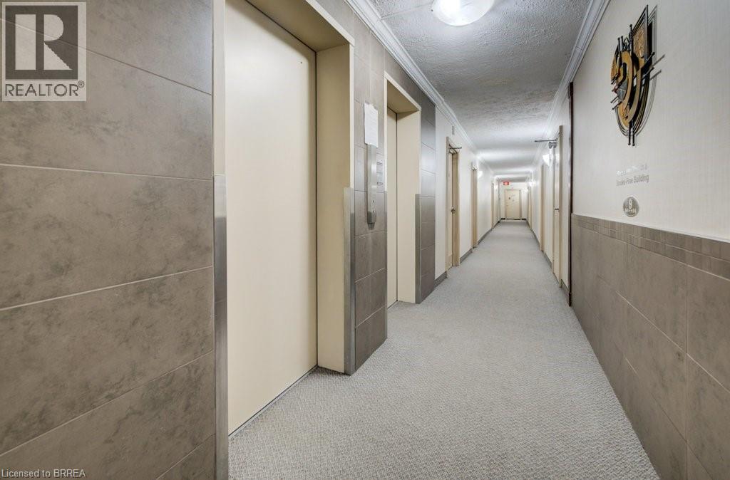 640 WEST Street Unit# 902, Brantford, Ontario, N3R6M3 — Photo 8
