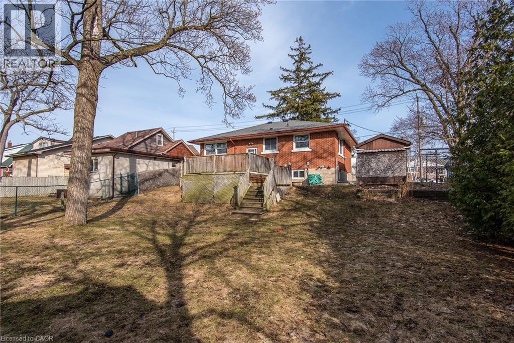 120 FOURTH Avenue, Kitchener, Ontario, N2C1N8 — Photo 14