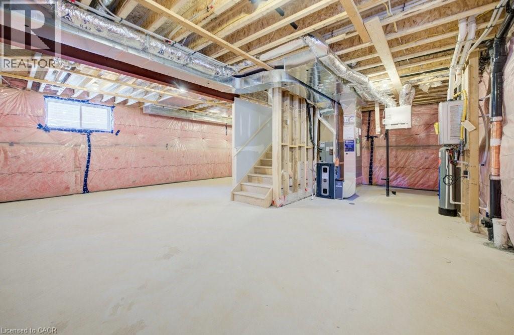 10 JACOB DETWEILLER Drive, Kitchener, Ontario, N2P0J1 — Photo 43