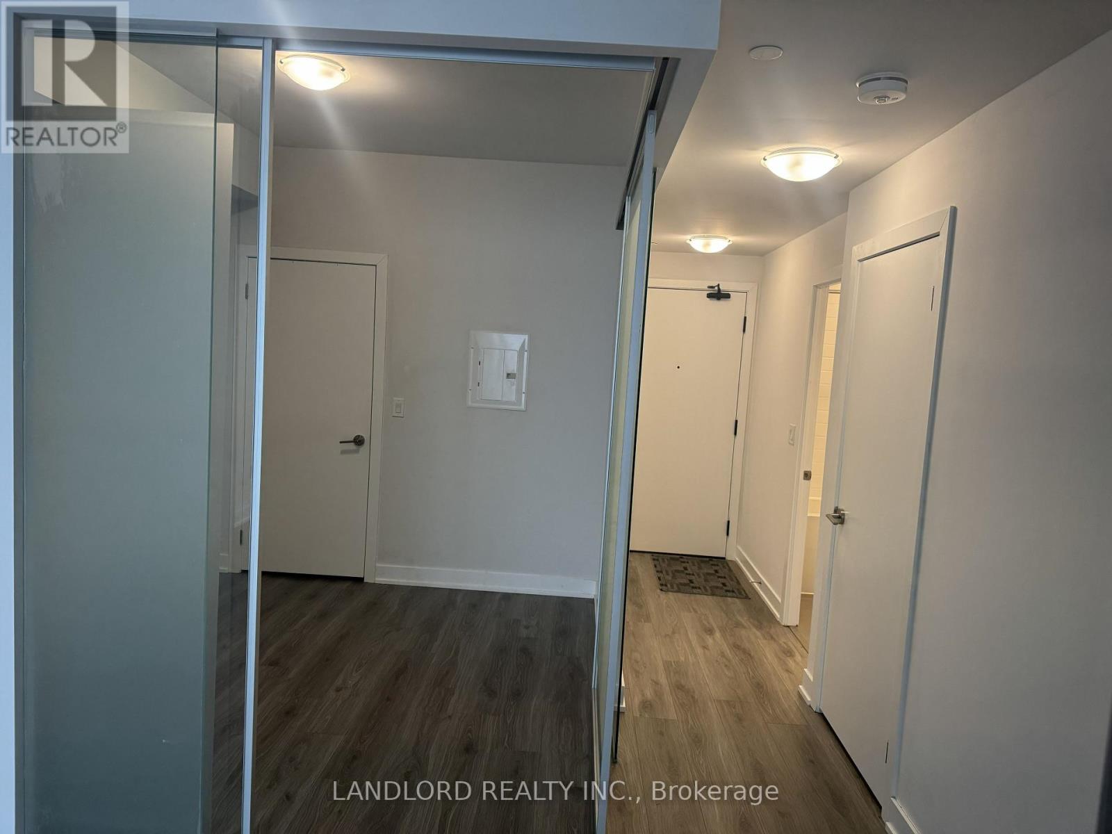 2809 - 4130 PARKSIDE VILLAGE DRIVE, Mississauga (Creditview), Ontario, L5B3M8 — Photo 3