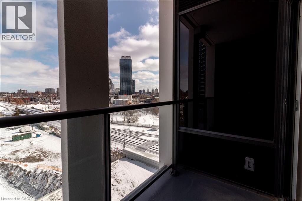 25 WELLINGTON Street Unit# 612, Kitchener, Ontario, N2G0G5 — Photo 22
