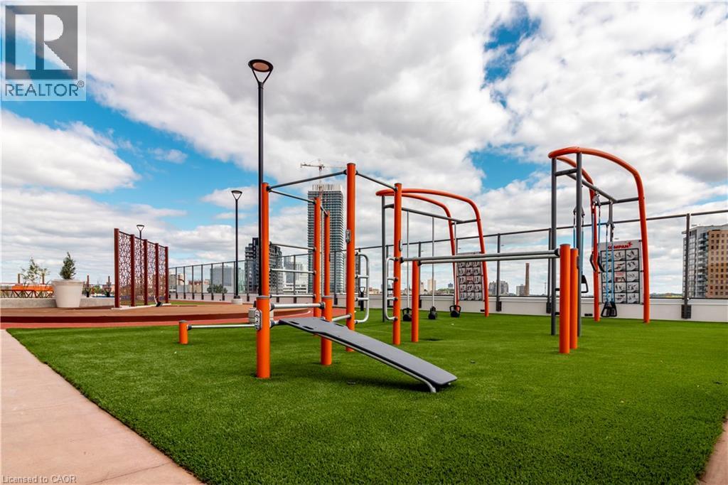 25 WELLINGTON Street Unit# 612, Kitchener, Ontario, N2G0G5 — Photo 37