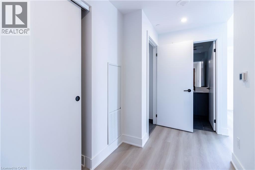 25 WELLINGTON Street Unit# 612, Kitchener, Ontario, N2G0G5 — Photo 5