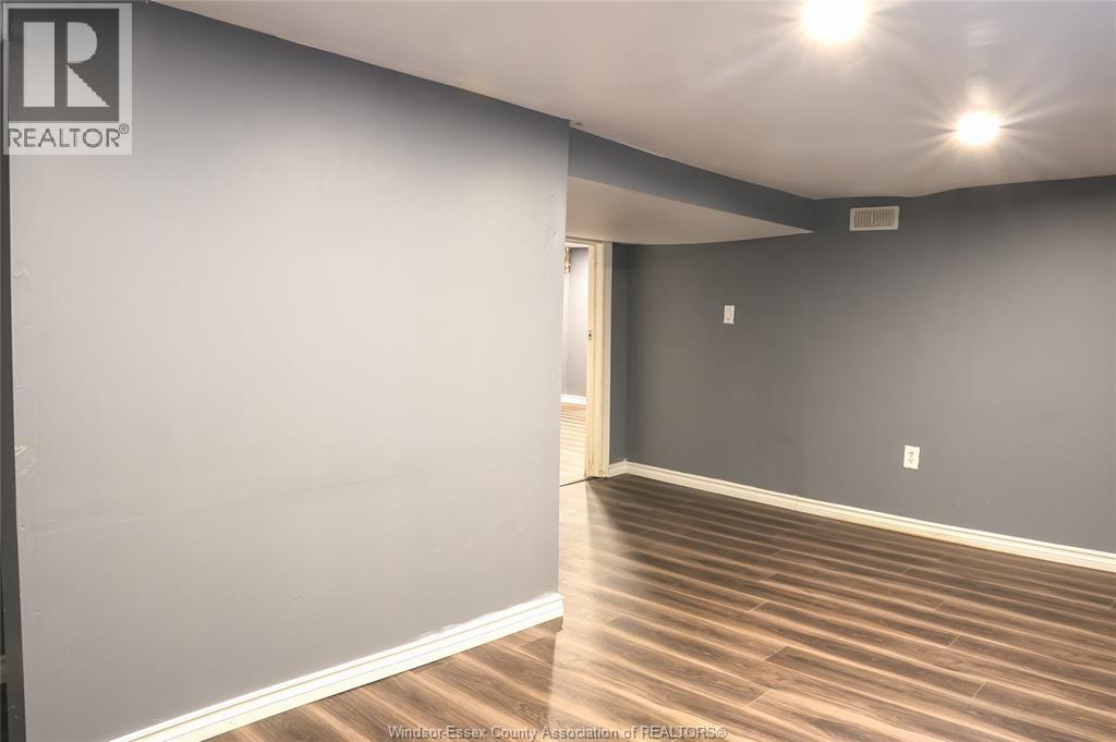 1025 CURRY AVENUE, Windsor, Ontario, N9B2A6 — Photo 18