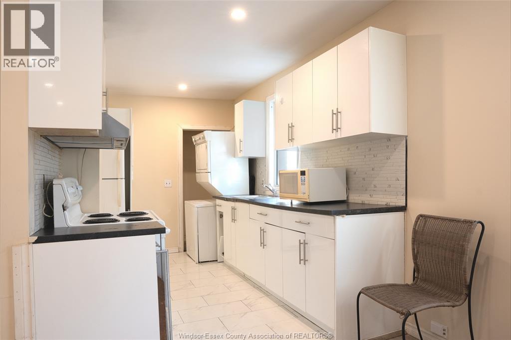 1025 CURRY AVENUE, Windsor, Ontario, N9B2A6 — Photo 7