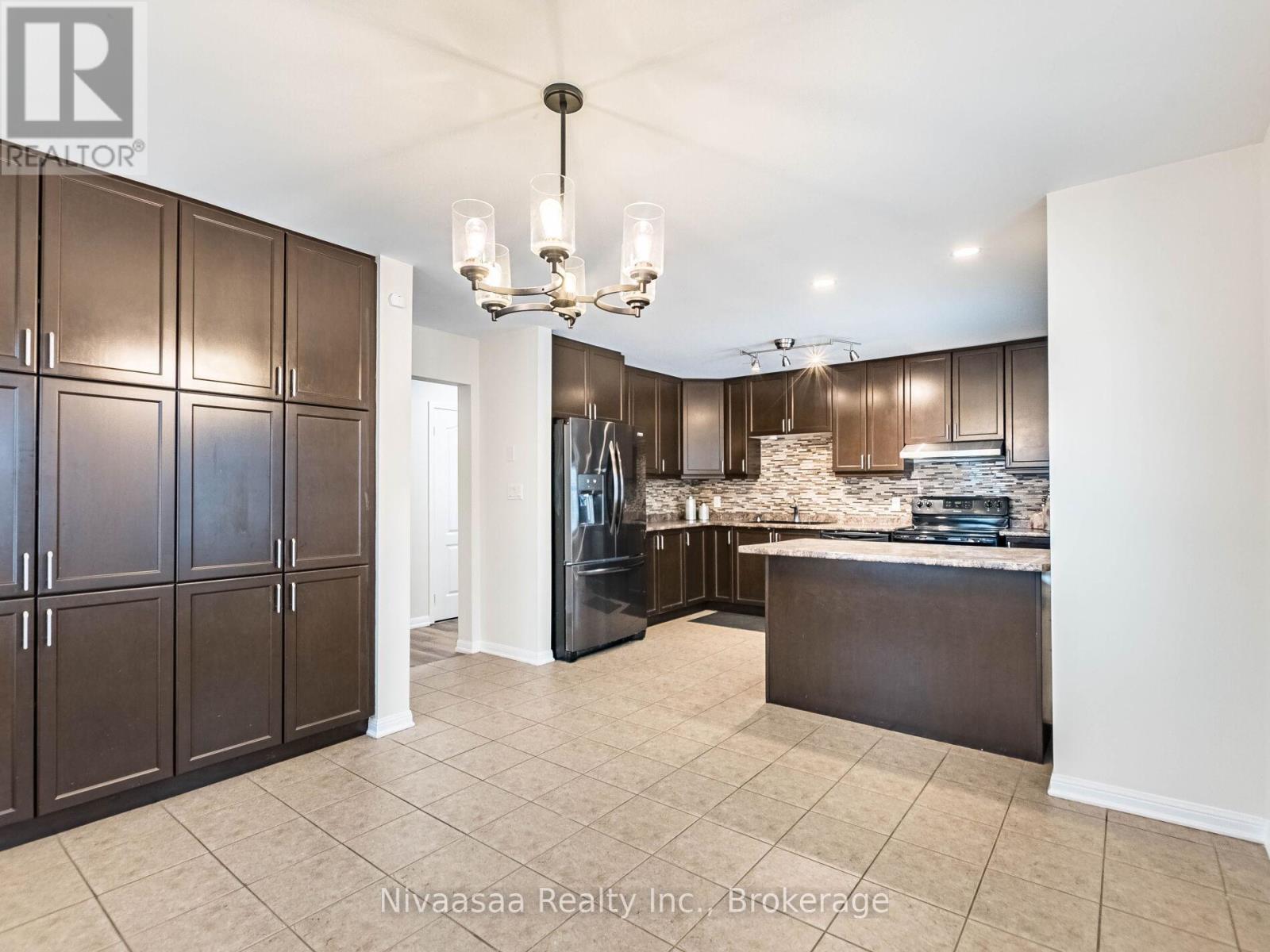 18 BETTERTON CRESCENT, Brampton (Northwest Brampton), Ontario, L7A0S5 — Photo 20