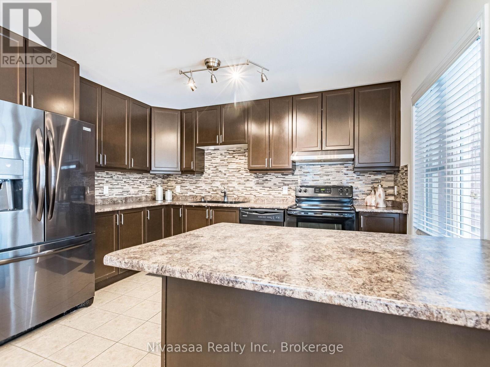 18 BETTERTON CRESCENT, Brampton (Northwest Brampton), Ontario, L7A0S5 — Photo 21