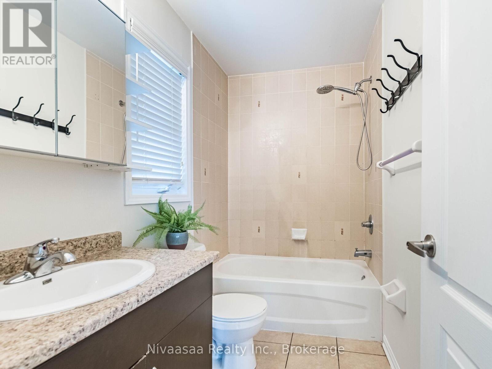 18 BETTERTON CRESCENT, Brampton (Northwest Brampton), Ontario, L7A0S5 — Photo 29