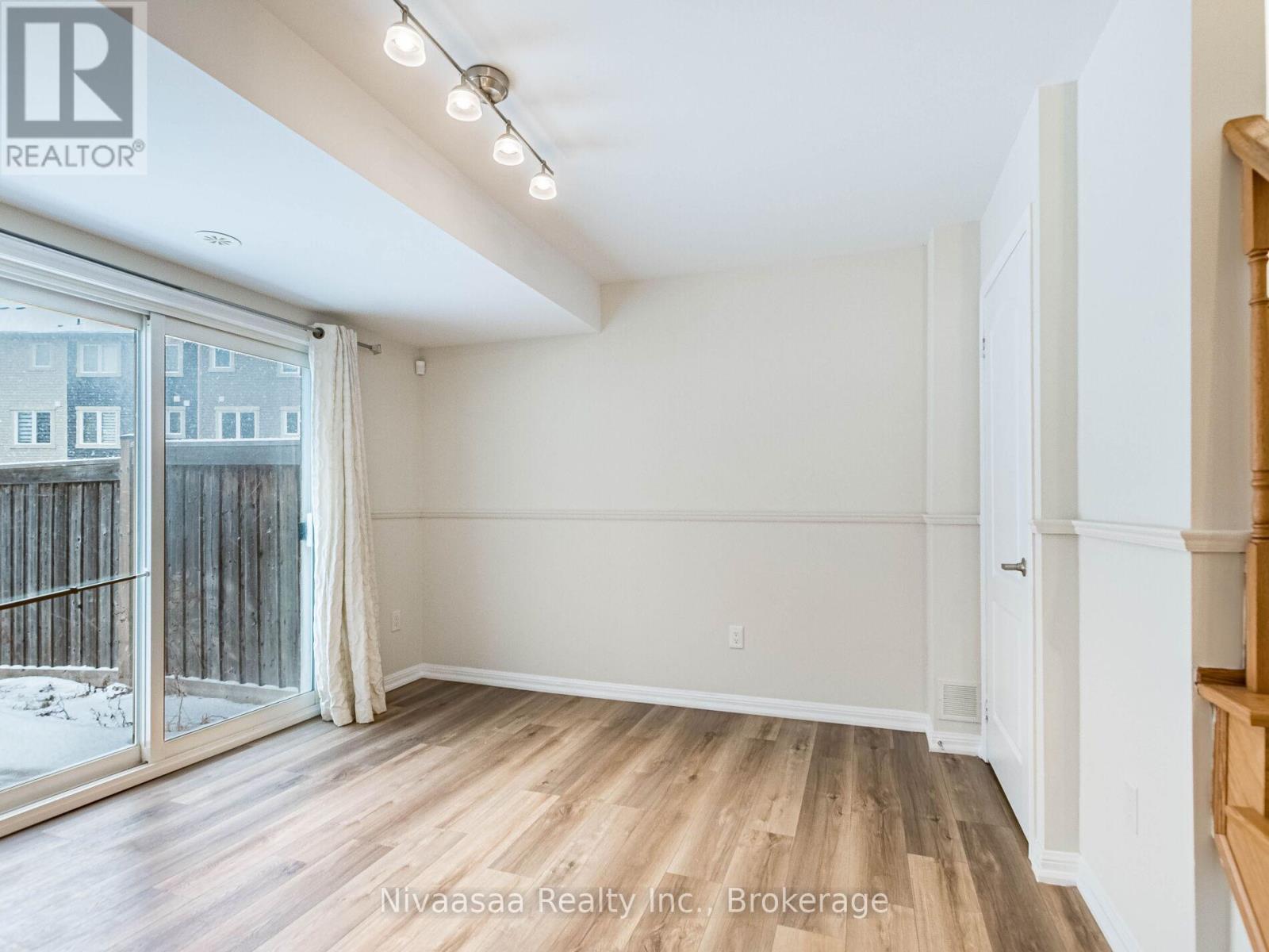 18 BETTERTON CRESCENT, Brampton (Northwest Brampton), Ontario, L7A0S5 — Photo 8