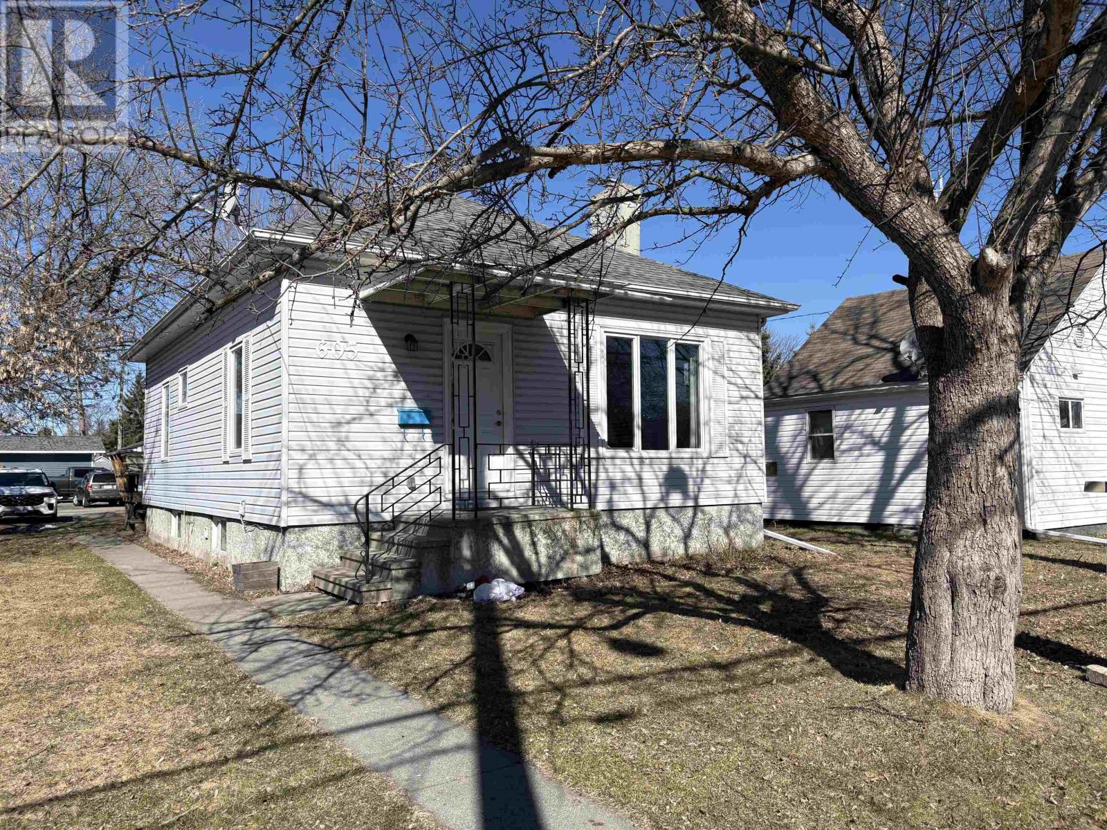 605 Crowe AVE, Fort Frances, Ontario, P9A2L5 — Photo 33