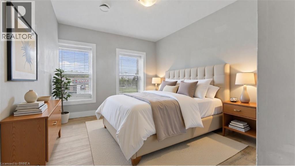 302 COLBORNE Street Unit# 2, Brantford, Ontario, N3S3M9 — Photo 16
