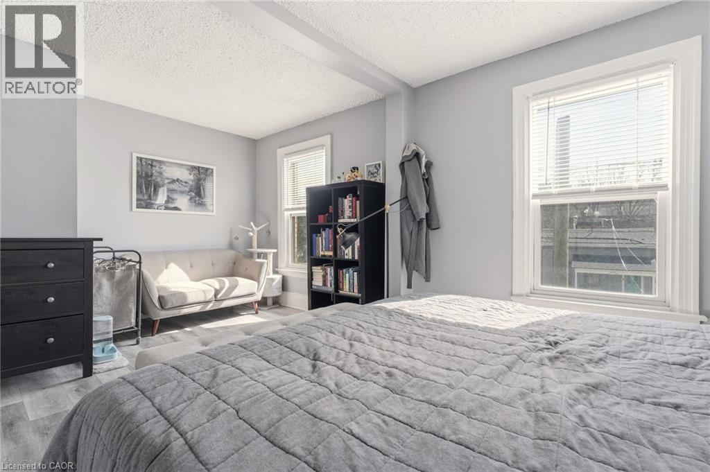 35 DUNDAS Street, Dundas, Ontario, L8H1A1 — Photo 22