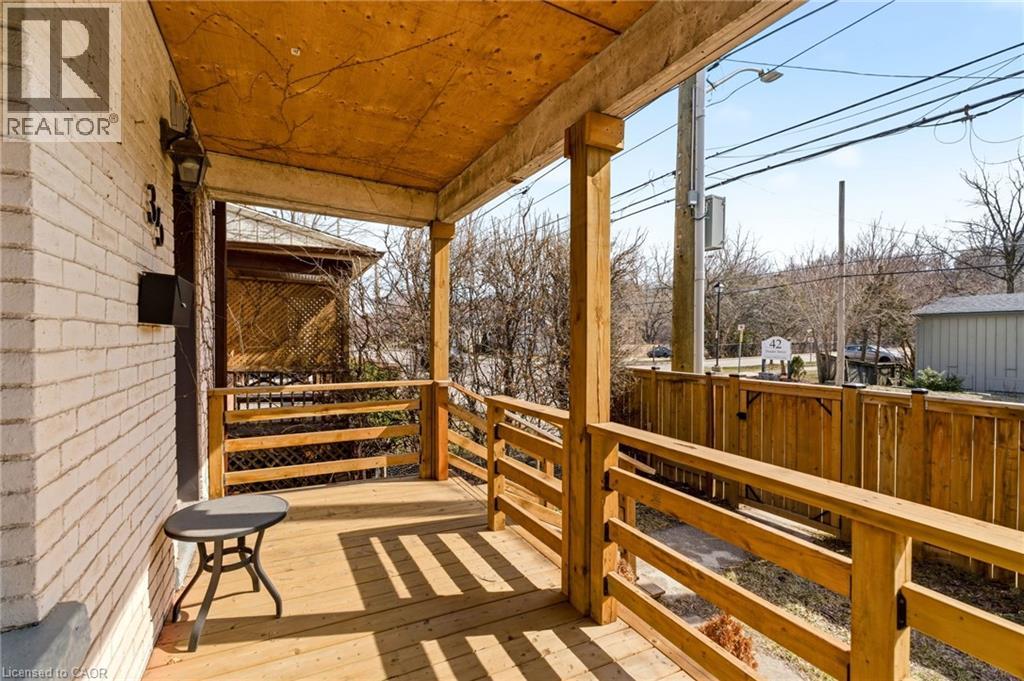 35 DUNDAS Street, Dundas, Ontario, L8H1A1 — Photo 5