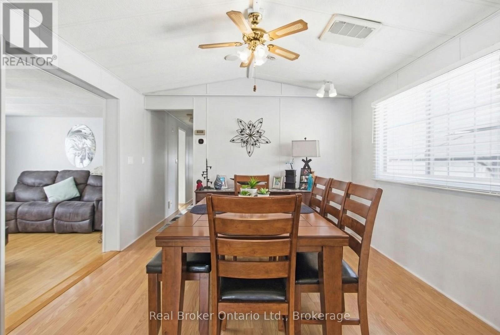 428 PINE PASS, Centre Wellington, Ontario, N1M2W5 — Photo 13