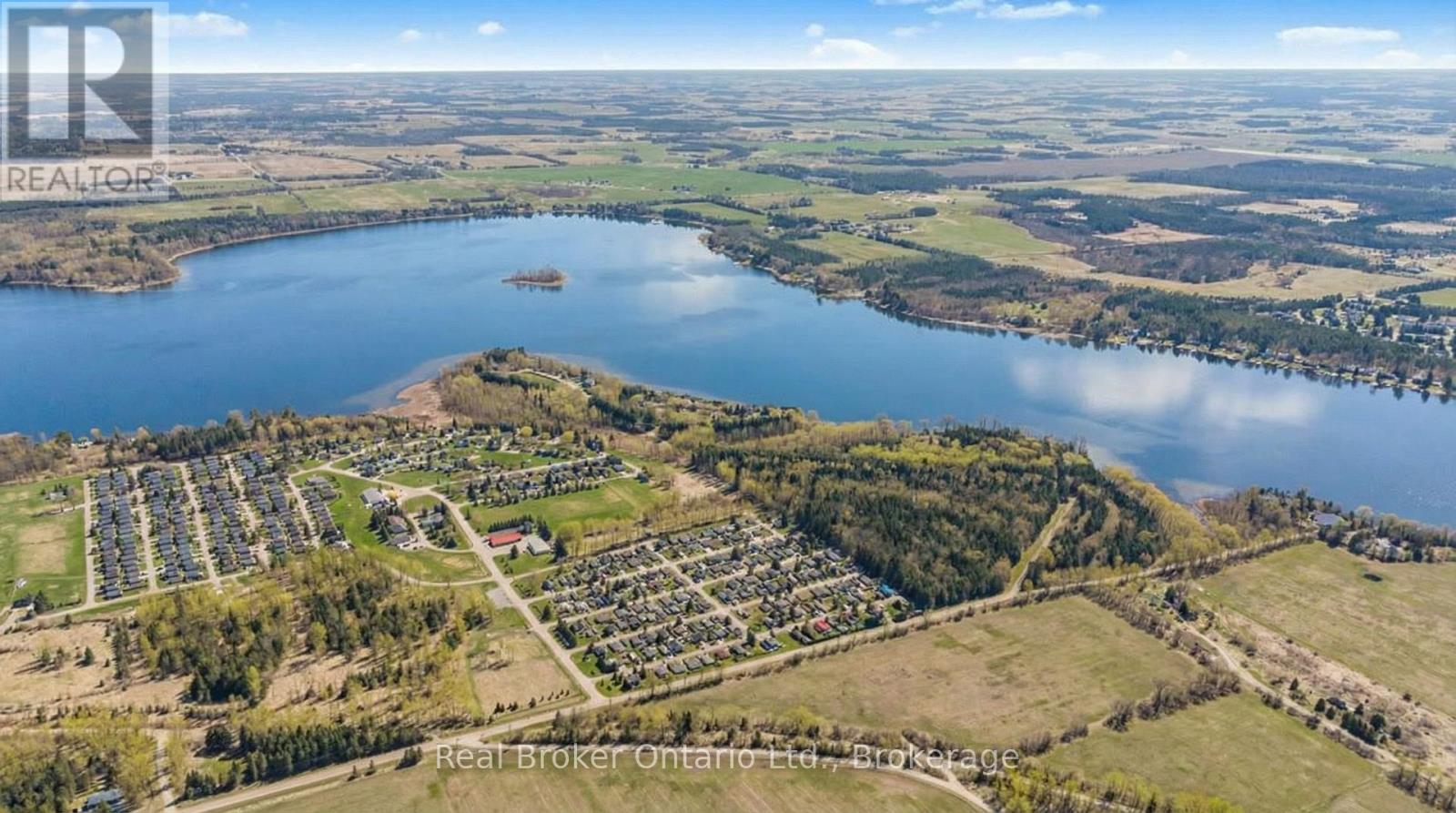 428 PINE PASS, Centre Wellington, Ontario, N1M2W5 — Photo 3