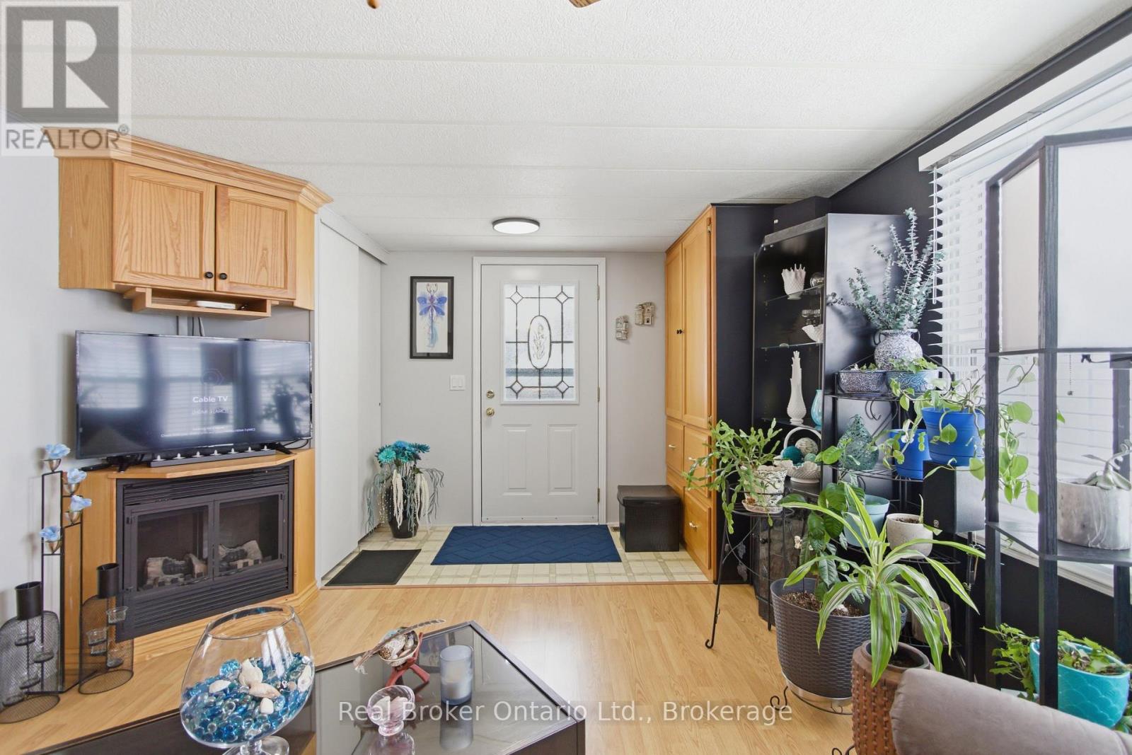 428 PINE PASS, Centre Wellington, Ontario, N1M2W5 — Photo 8