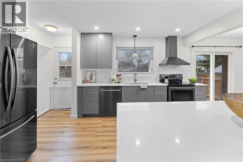 35 BISHOPS Road, St. Catharines, Ontario, L2M1T8 — Photo 11