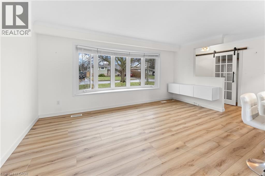 35 BISHOPS Road, St. Catharines, Ontario, L2M1T8 — Photo 8