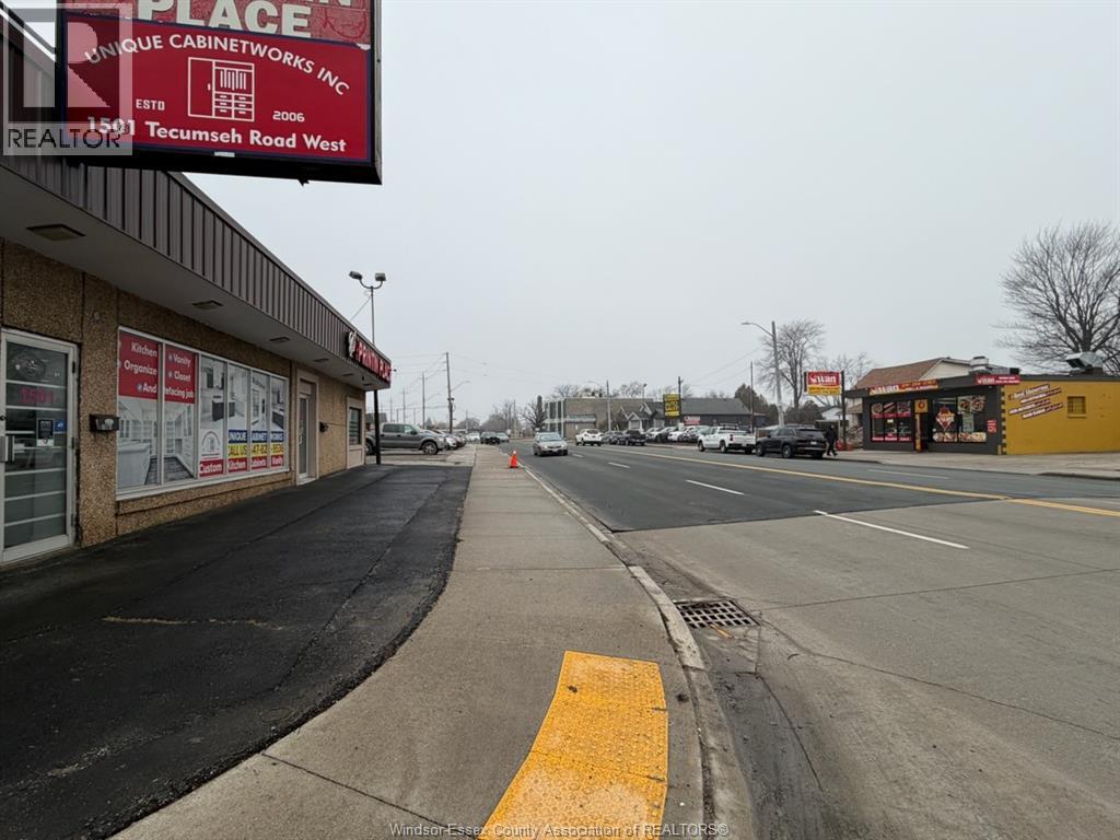 1501 TECUMSEH ROAD West Unit# 2, Windsor, Ontario, N9B1T9 — Photo 11