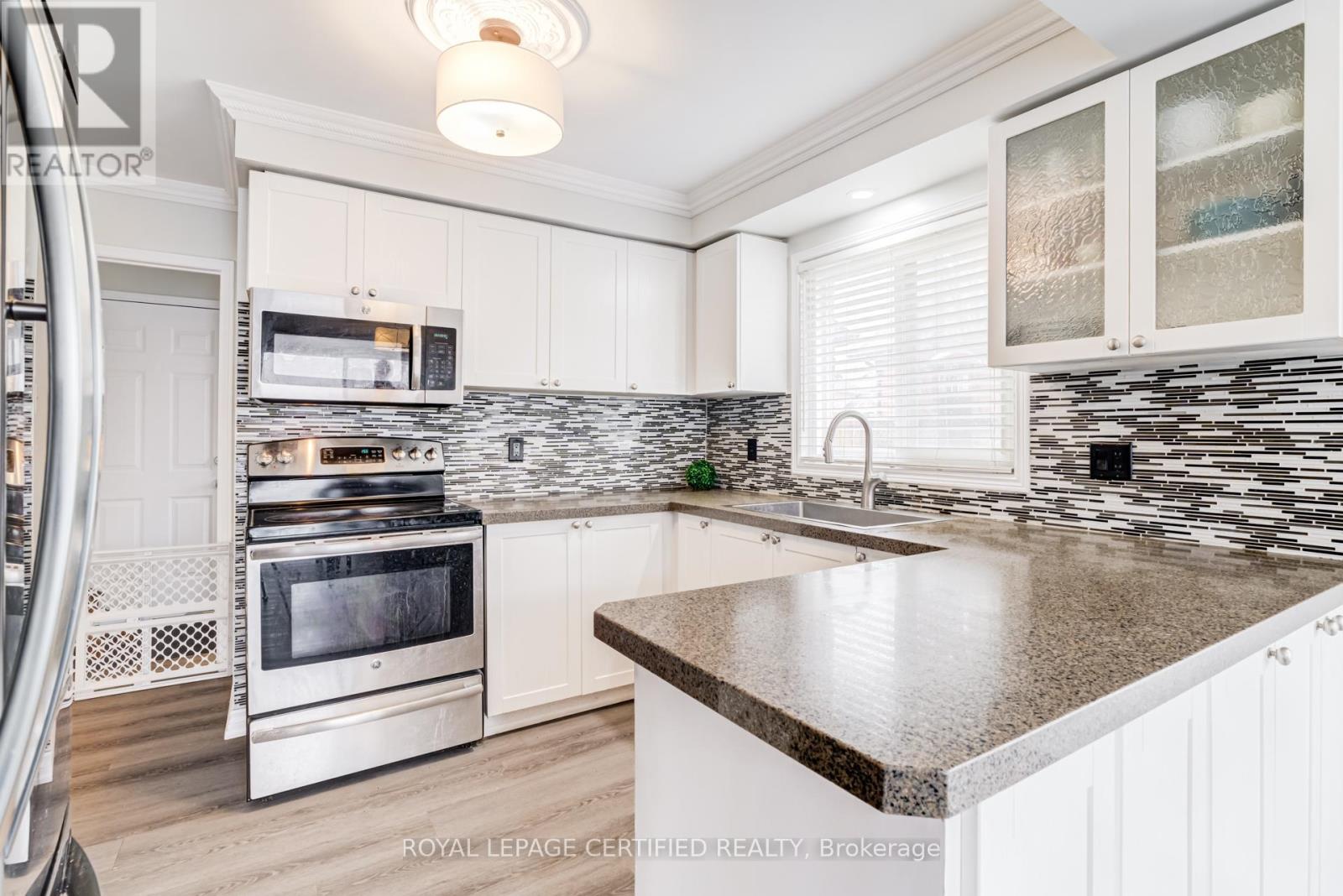 2197 OAKRIDGE CRESCENT, Burlington (Headon), Ontario, L7M4C8 — Photo 29