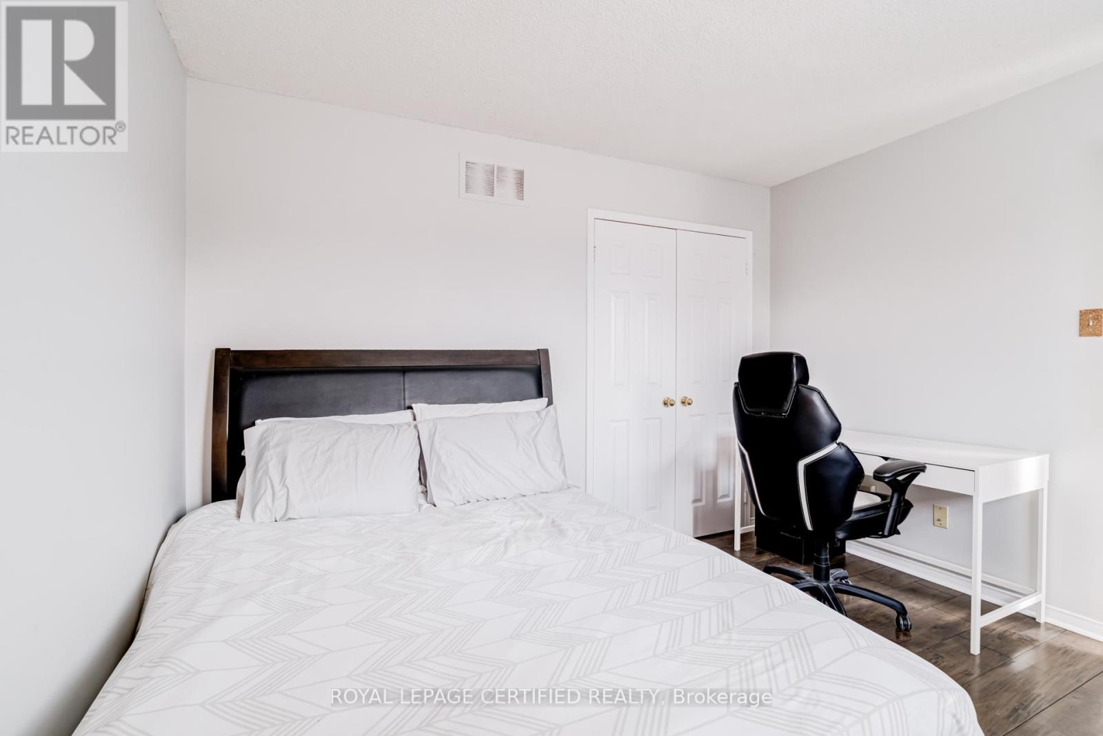 2197 OAKRIDGE CRESCENT, Burlington (Headon), Ontario, L7M4C8 — Photo 36