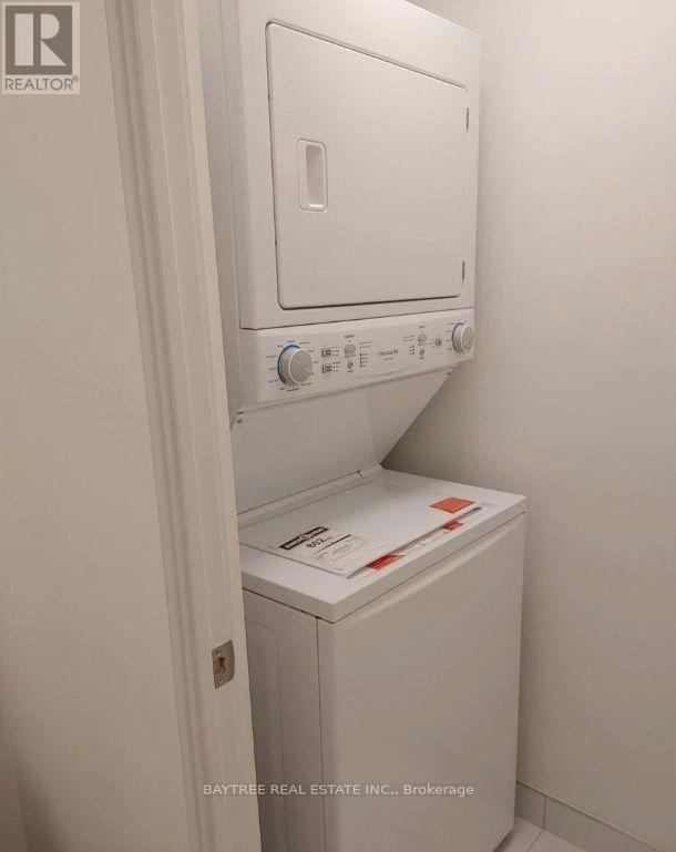 2216 - 158 FRONT STREET E, Toronto (Moss Park), Ontario, M5A0K9 — Photo 16