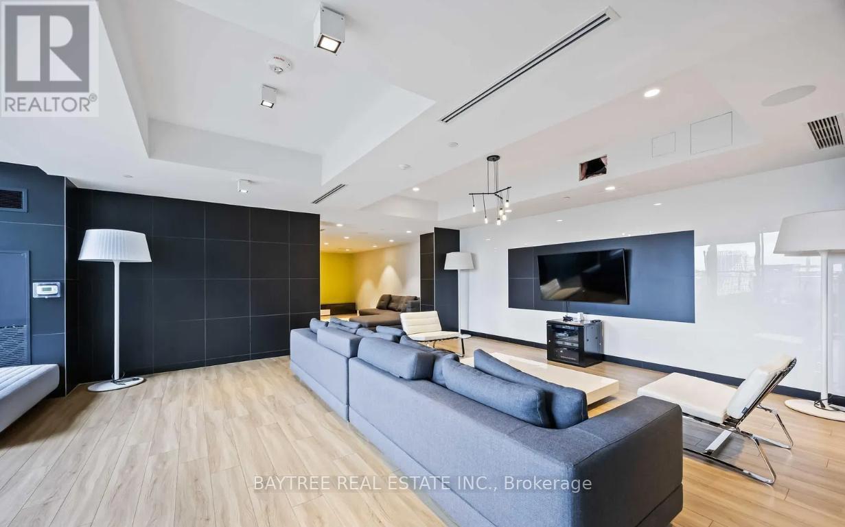 2216 - 158 FRONT STREET E, Toronto (Moss Park), Ontario, M5A0K9 — Photo 7