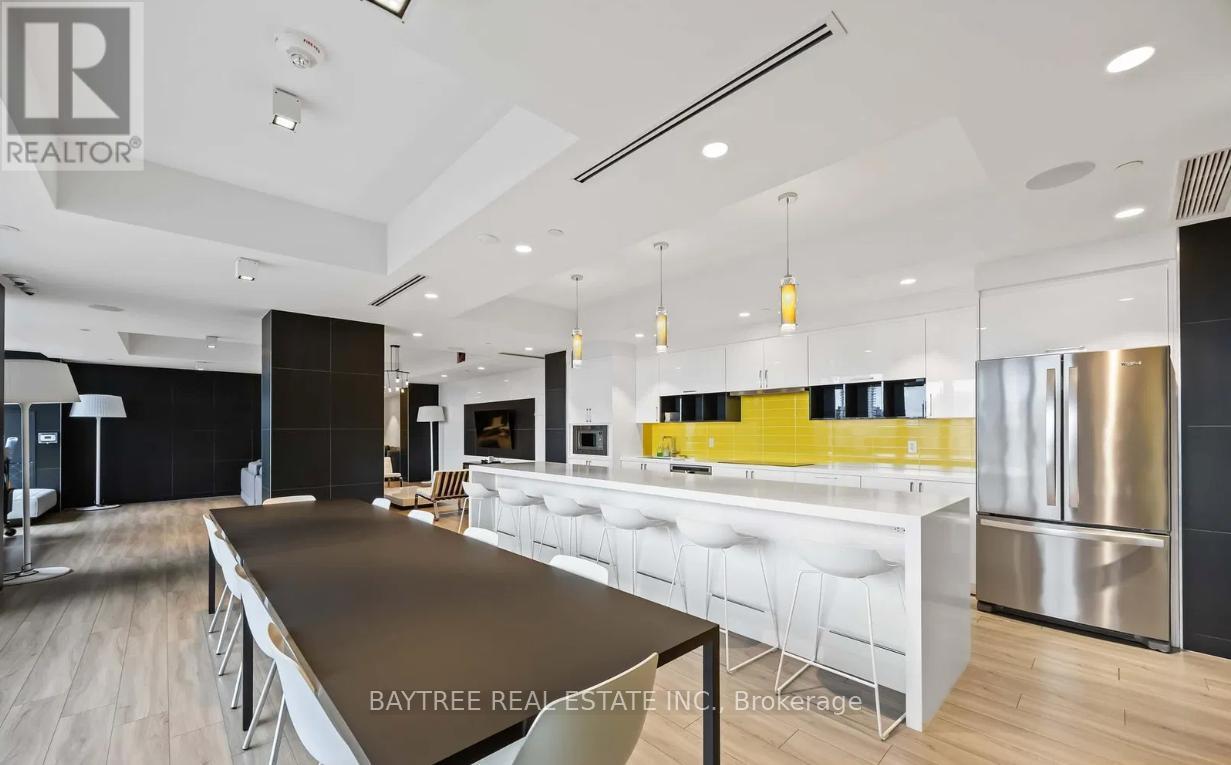 2216 - 158 FRONT STREET E, Toronto (Moss Park), Ontario, M5A0K9 — Photo 8