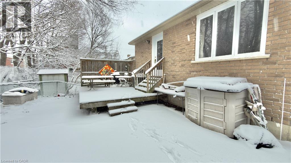 16 MARSHALL Street Unit# B, Waterloo, Ontario, N2J2T2 — Photo 22