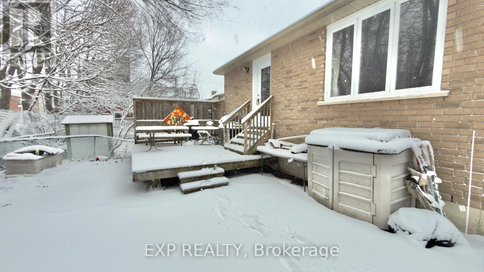 B - 16 MARSHALL STREET, Waterloo, Ontario, N2J2T2 — Photo 22