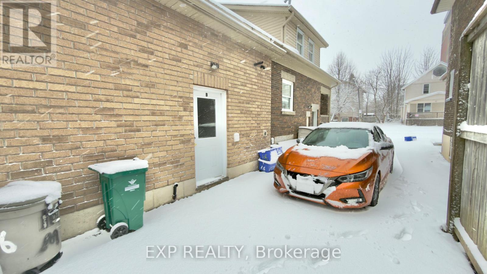 B - 16 MARSHALL STREET, Waterloo, Ontario, N2J2T2 — Photo 24