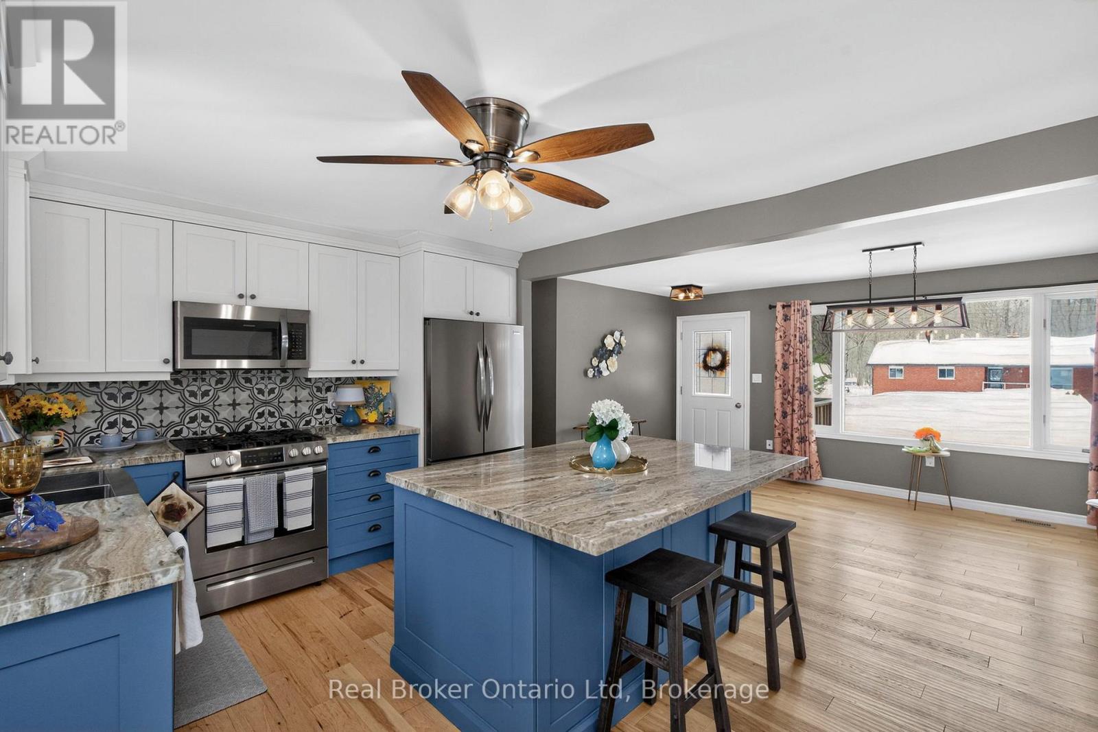 16 MUNDY AVENUE, Tiny, Ontario, L9M0B5 — Photo 11