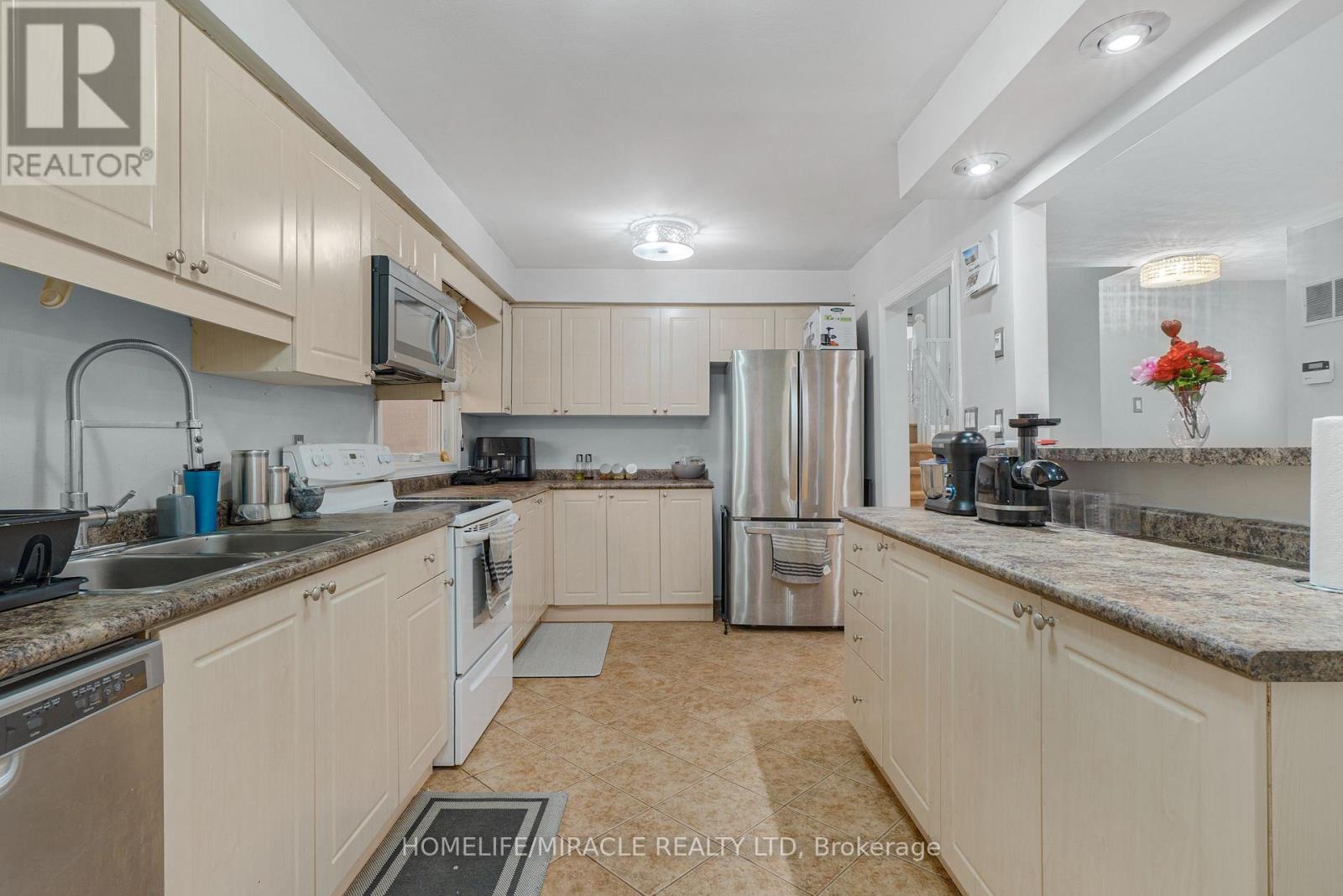 2 ENVOY BOULEVARD, Hamilton (Stoney Creek), Ontario, L8G4N1 — Photo 10